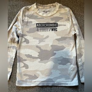 (SOLD) Boys Youth size 7/8 Abercrombie camo long sleeve t-shirt